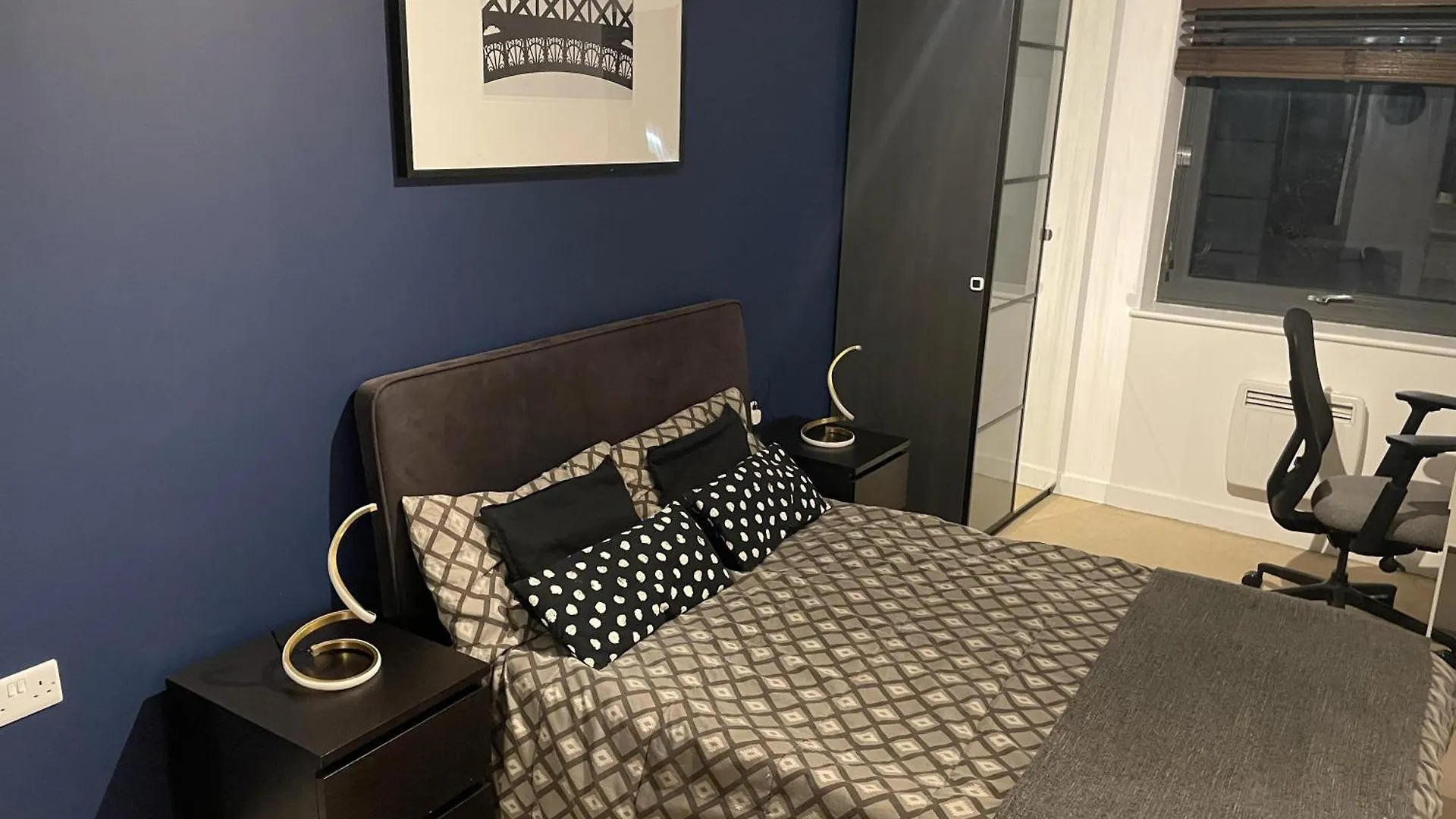 Charming 2-Bed Apartment In Bow London